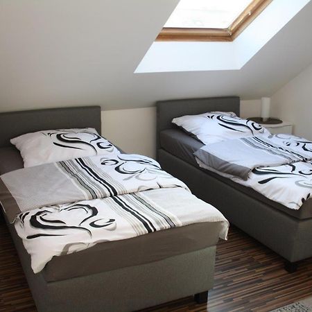 Ferienwohnung Kempf Mandelbachtal Ommersheim 外观 照片
